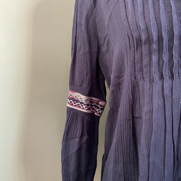 Skies Are Blue Elettra Embroidered Top Small - Picture 6 of 16